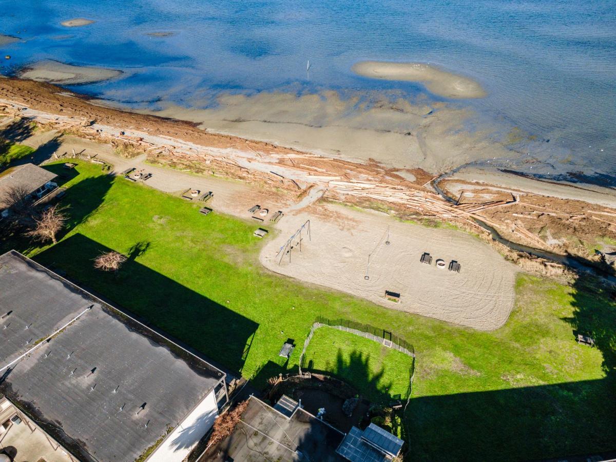 Sea Edge Motel Parksville Exterior foto